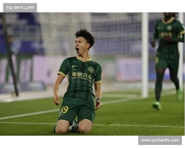 00 后新星引爆消费热潮 浙江 FC 王钰栋周边商品占旗舰店销售额九成 00 后新星引爆消费热潮 浙江 FC 王钰栋周边商品占旗舰店销售额九成